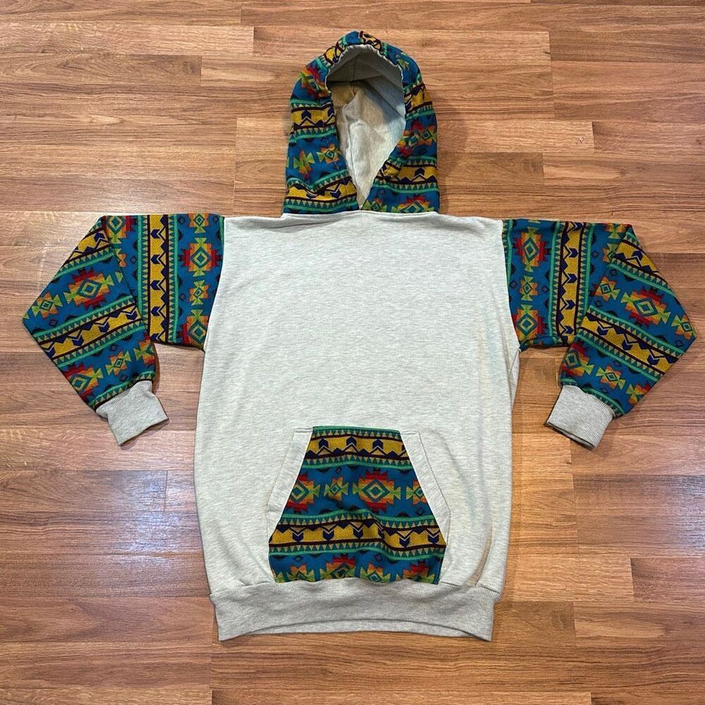 Pull-over Hoodie Gray with Colorful Print | Men Size Large